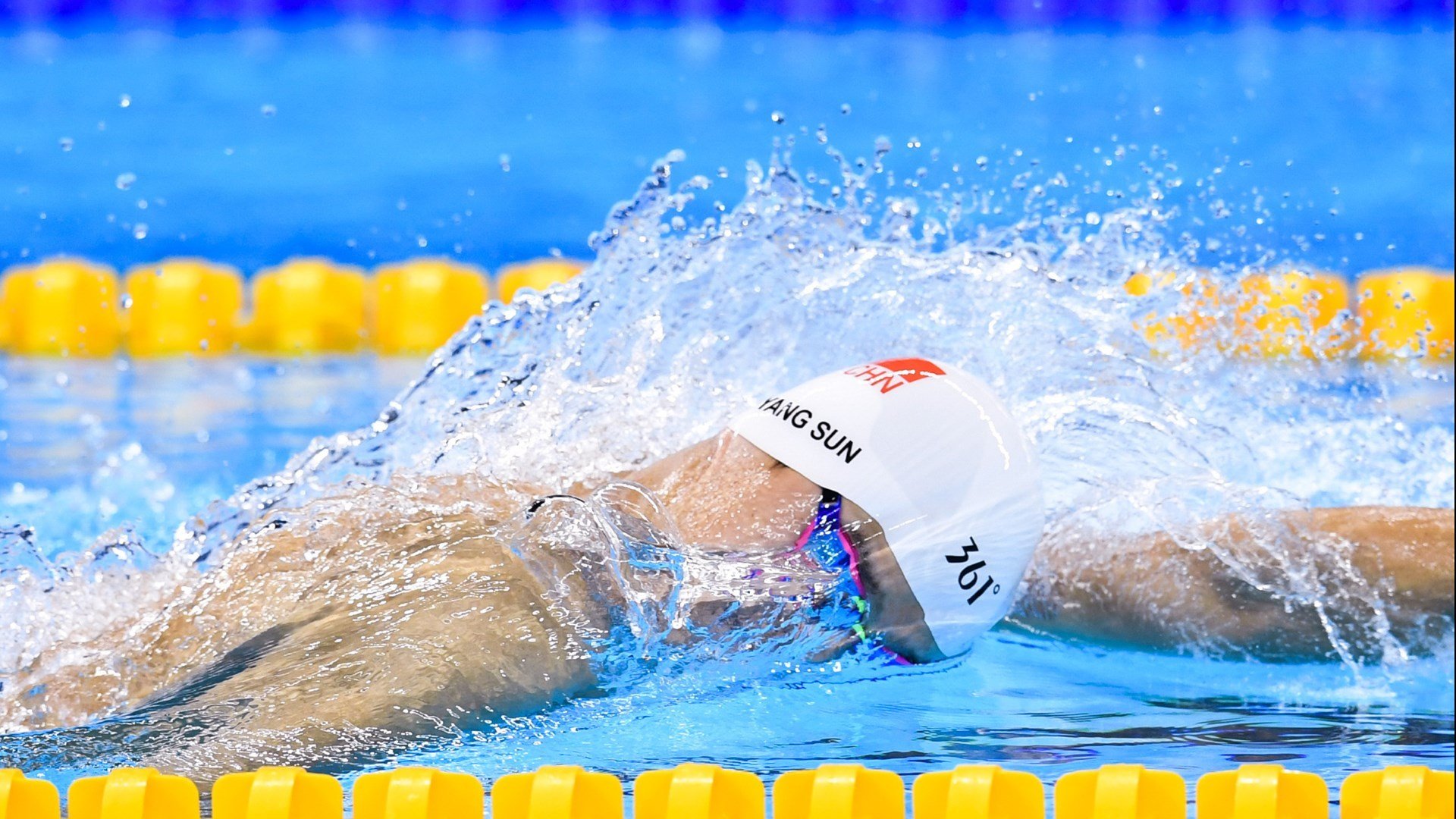 九游娱乐网址-中国女排完成阶段目标主帅给予肯定，中国女排主力出发